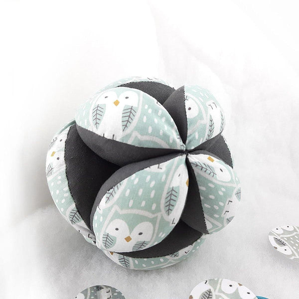 Palla Montessori sensoriale Tiffany&gufetti | Thialò - MamyOnBoard